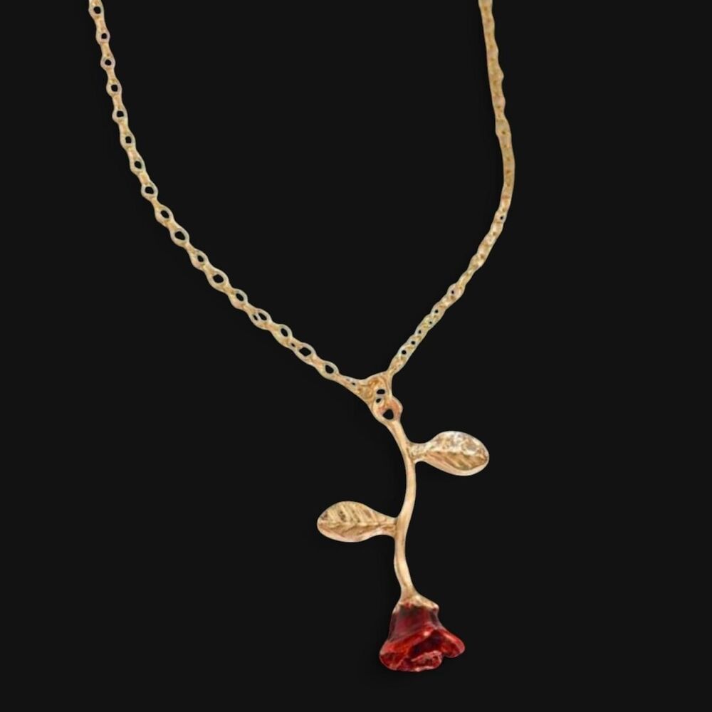 ꧁ᬊᬁ sweetest rose drop gold plated necklace ᬊ᭄꧂
